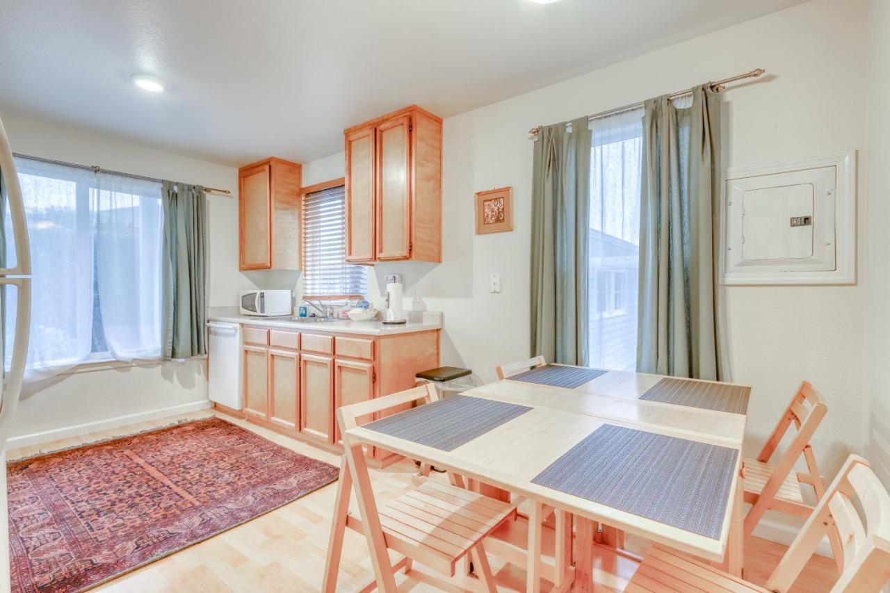 Seventh Street Select Villa Eureka Bagian luar foto